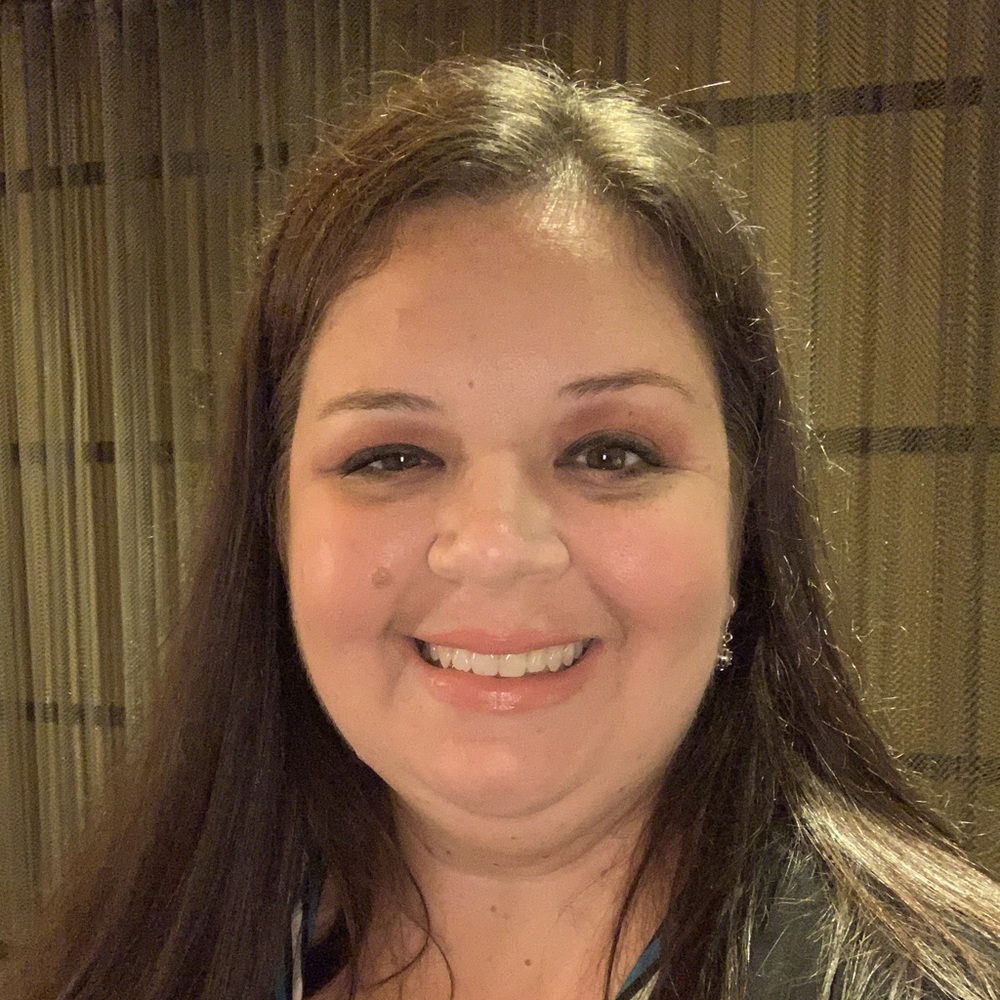 Meet your Posher, Angela